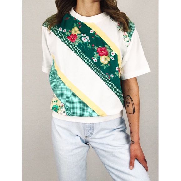 Vintage 💫 Patterned Patchwork Top - Picture 8 of 13